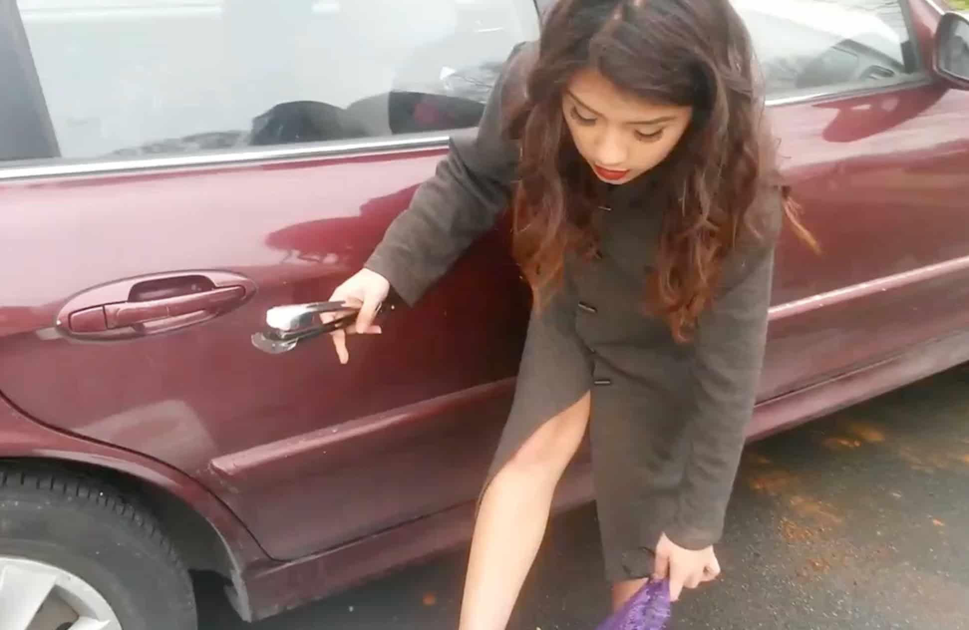 Crush Fetish - Beautiful Latina Girl Crushing Crawdads Under Opentoes High Heels