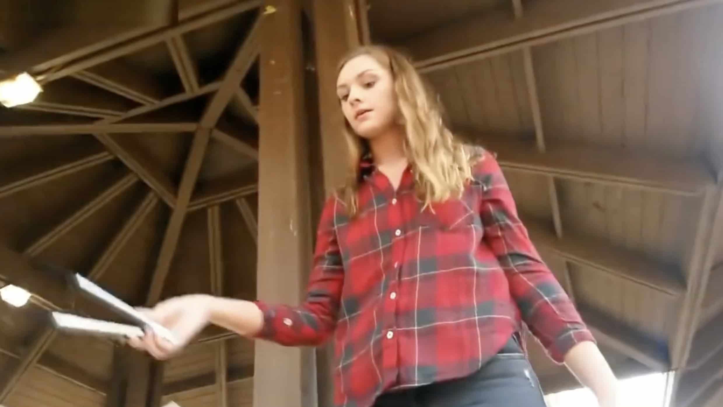 Crush Fetish - Beautiful Nextdoor Girl Crushing cockroaches Under Her Feet in Sandals