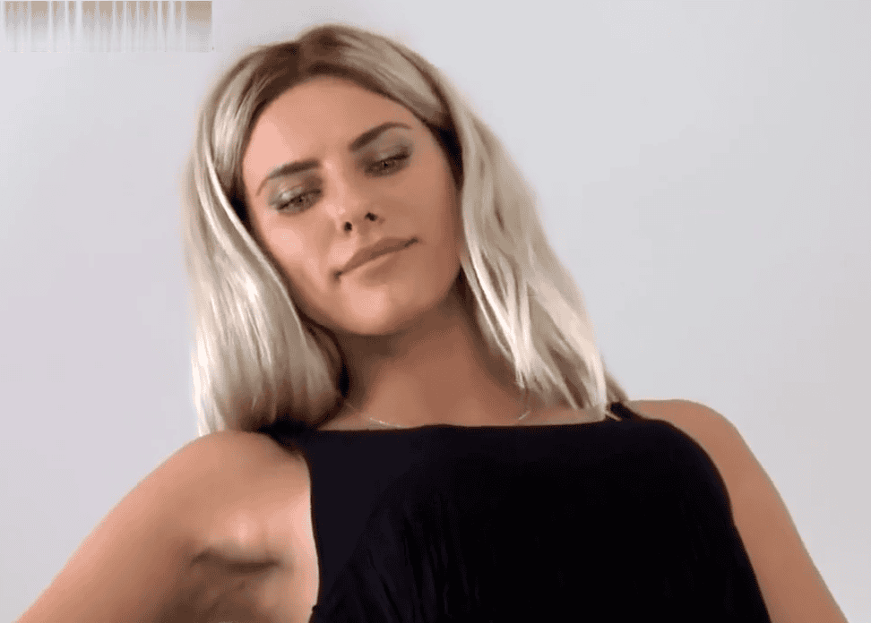 Crush Fetish - Beautiful Blond Girl Crushes Big Snails Under Sexy High Heels